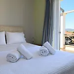 Villa Of Luxury And Serenity Kiveri