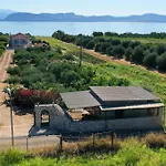 Of Luxury And Serenity Villa Kiveri