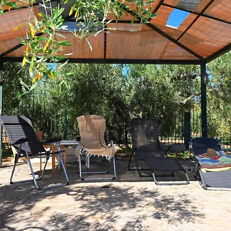 Βίλα Of Luxury And Serenity *