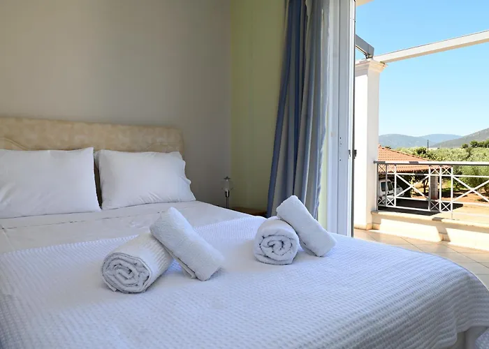 Villa Of Luxury And Serenity Kivéri